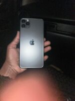 iPhone 11 Pro Max 64GB + 4GB Used - Image 2